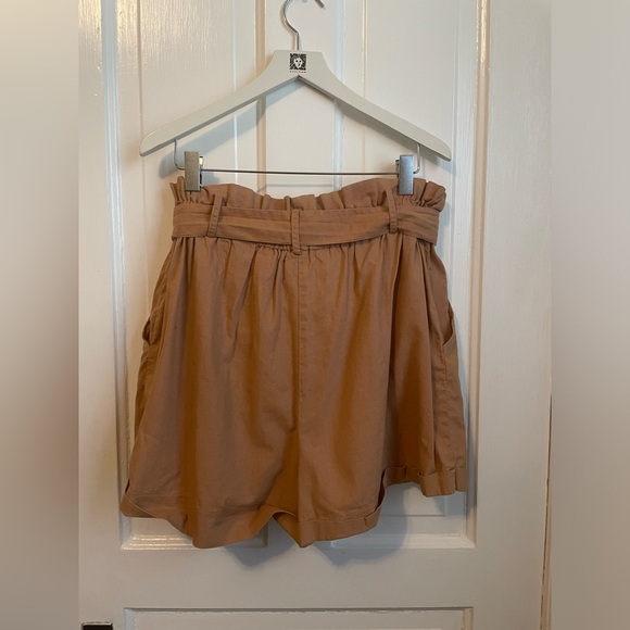 2 for $6 High Waisted Linen shorts - Picture 2 of 6